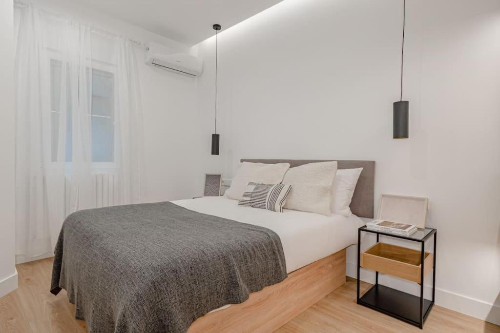 Ferienwohnung Malasana XI Calle Manuela Malasana 3Br 3Bh Madrid Exterior foto